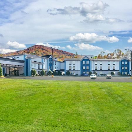 Comfort Inn Asheville East-Blue Ridge Pkwy Access Екстериор снимка