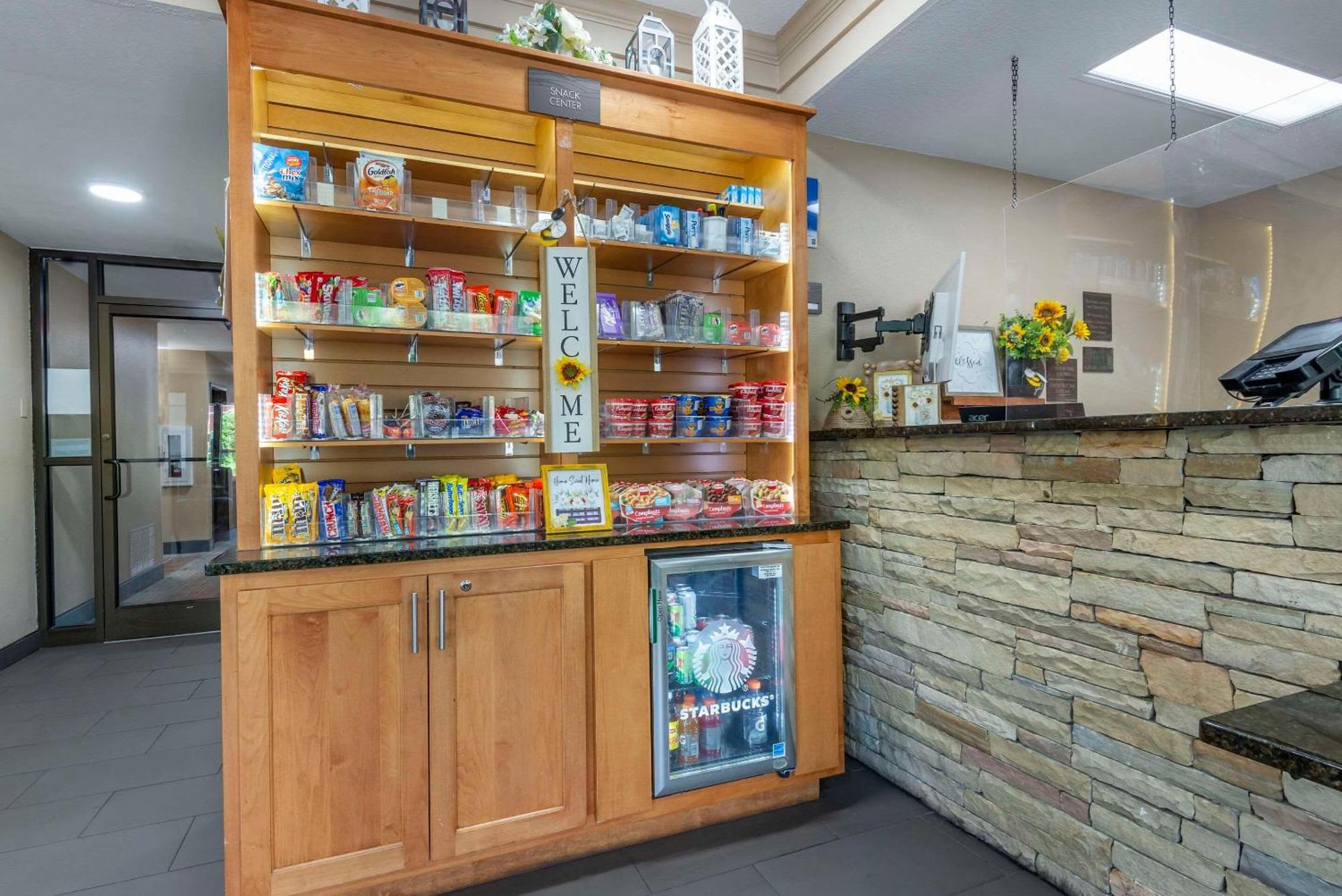 Comfort Inn Asheville East-Blue Ridge Pkwy Access Екстериор снимка